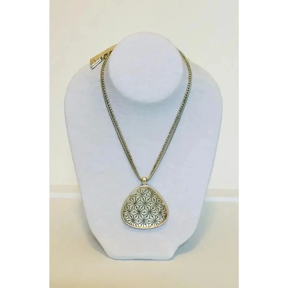 NWT Kenneth Cole Womens Stainless Steel Double Chain Pendant Necklace Jewelry - Picture 1 of 8